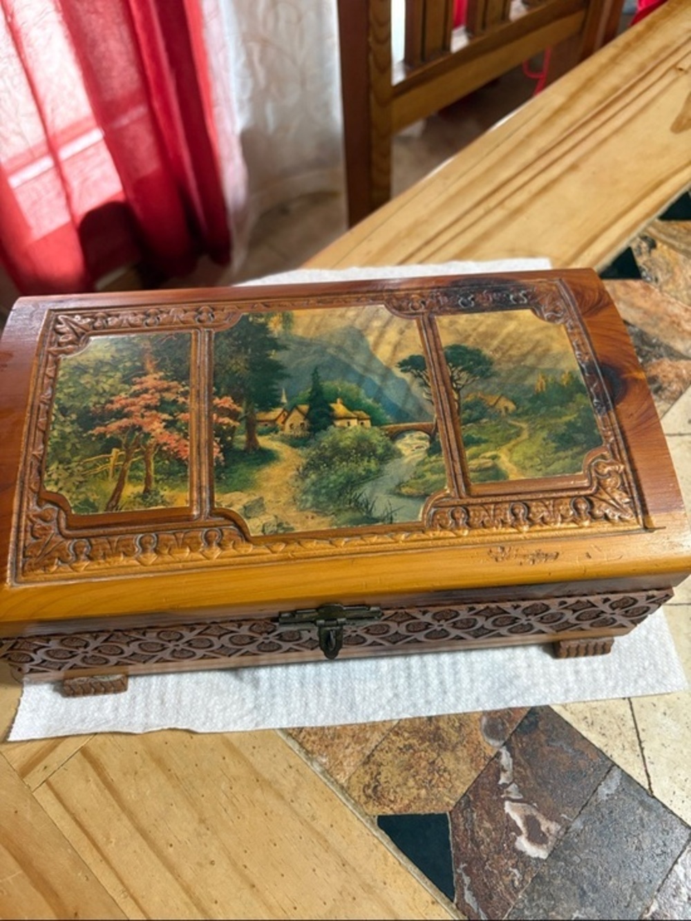 Vintage Hand-Carved Wooden Jewelry Box with Scenic Inlay - Brown & Green